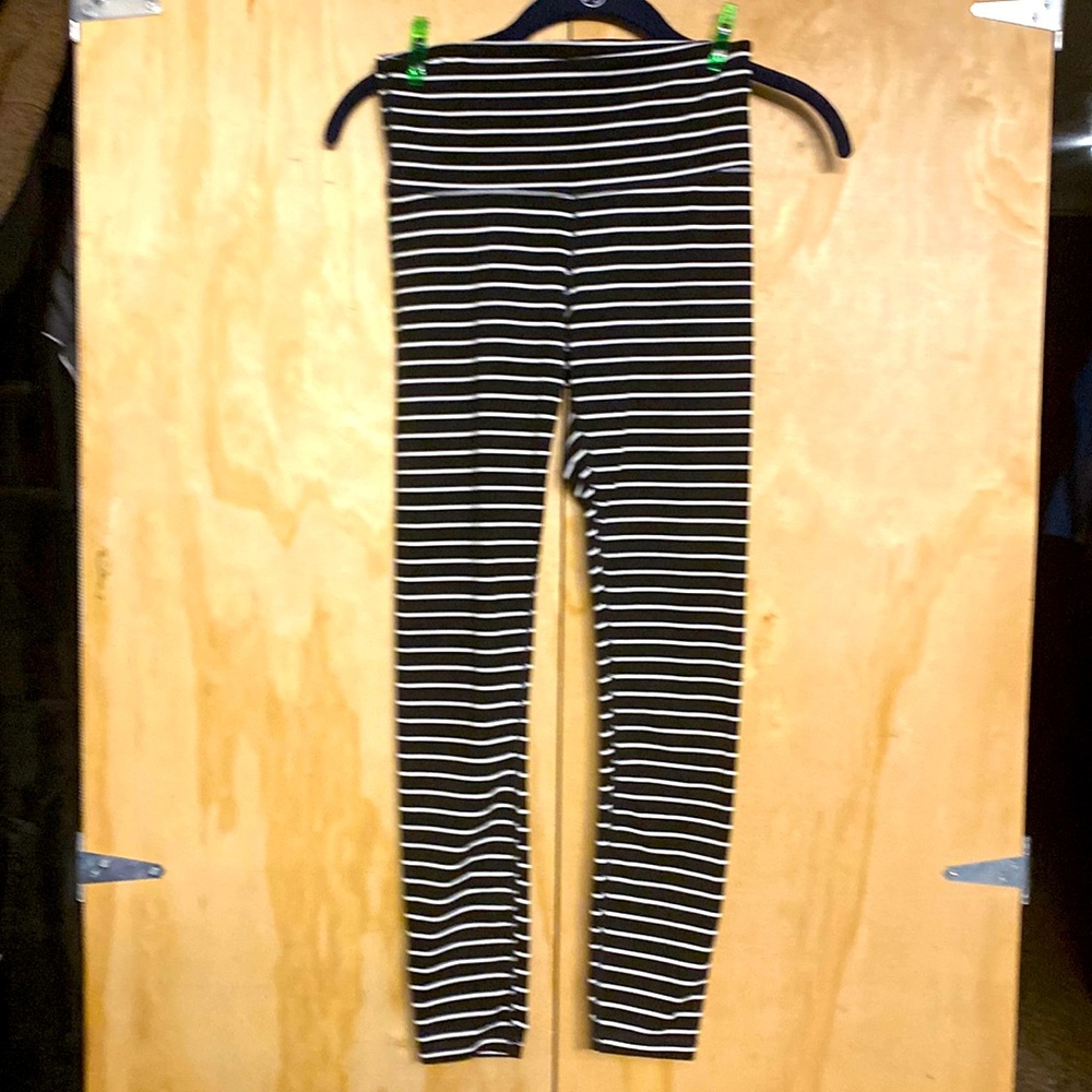 Athleta stripped leggings size XS